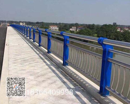 復合管河道護欄